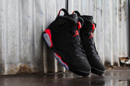 【2位】 NIKE AIR JORDAN 6 RETRO BLACK/INFRARED23